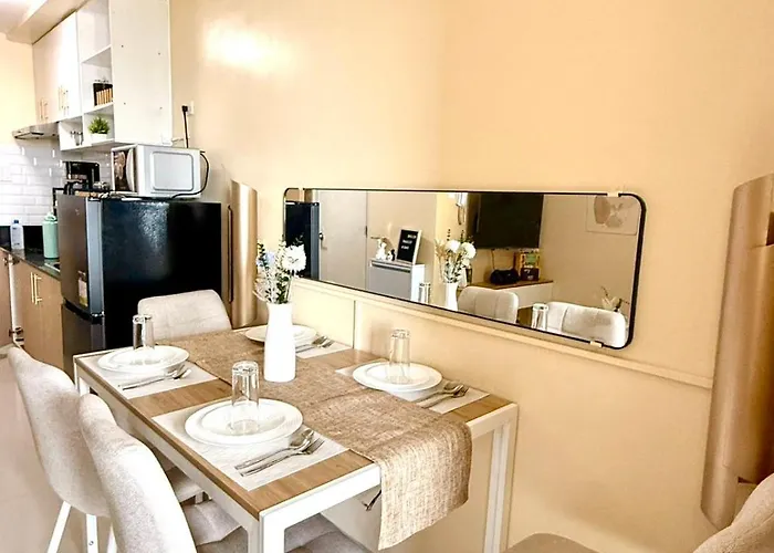 Cozy 1br Mezza Ii - Your Chill Spot Aparthotel Manila